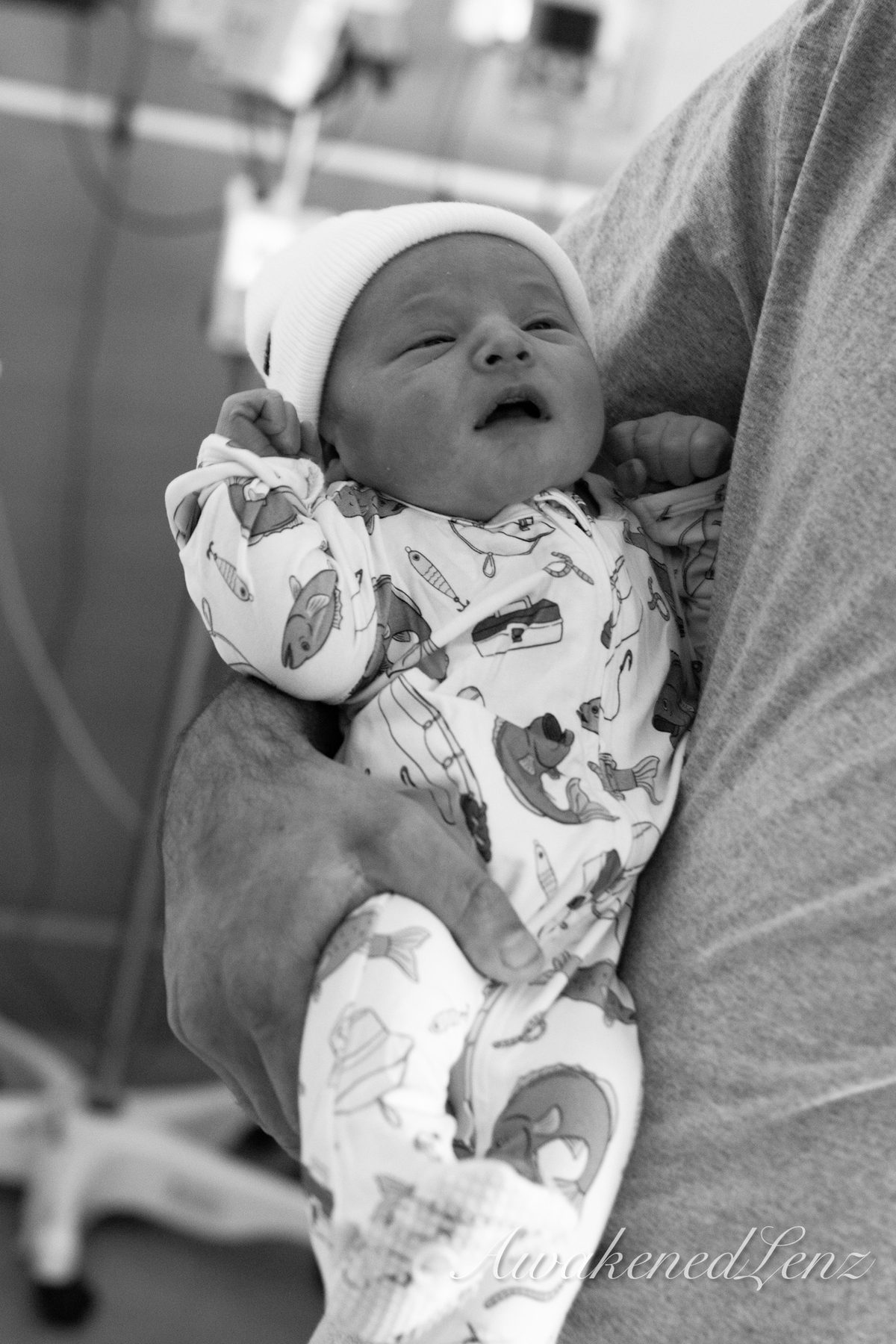 A newborn in the first days after birth, frame 23 of 72